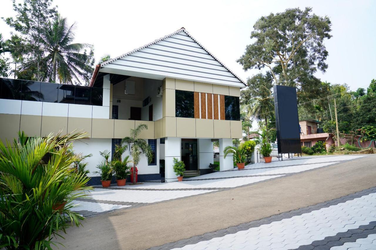 Oyo 6526 Ap Residency City Sultan Bathery Zewnętrze zdjęcie