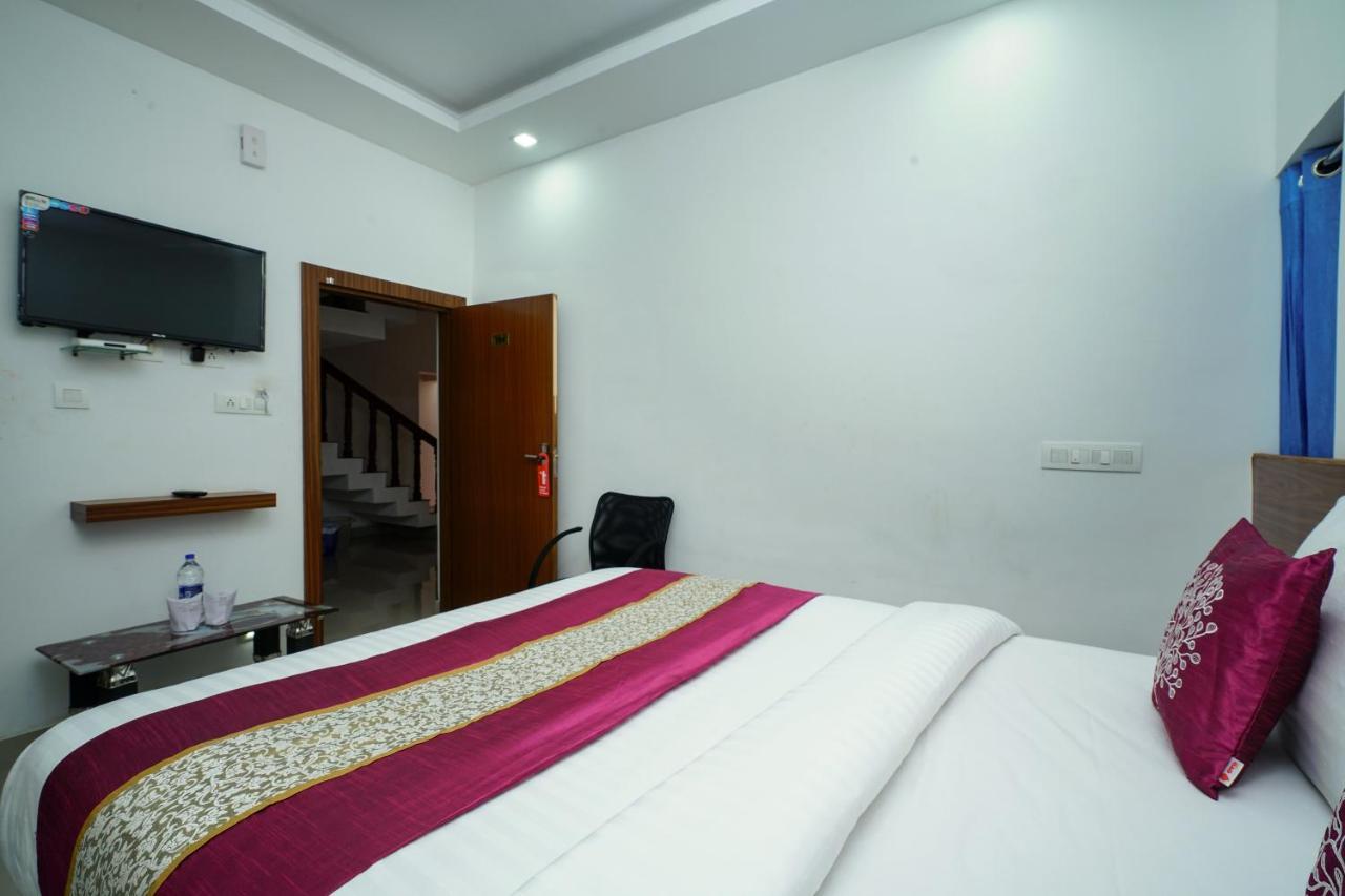 Oyo 6526 Ap Residency City Sultan Bathery Zewnętrze zdjęcie